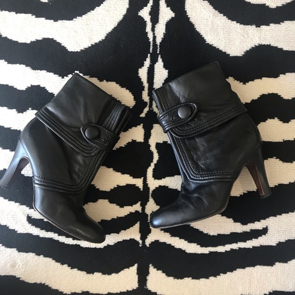 FRYE Ava Button Fold Over Napa Leather Boot - Picture 6 of 16